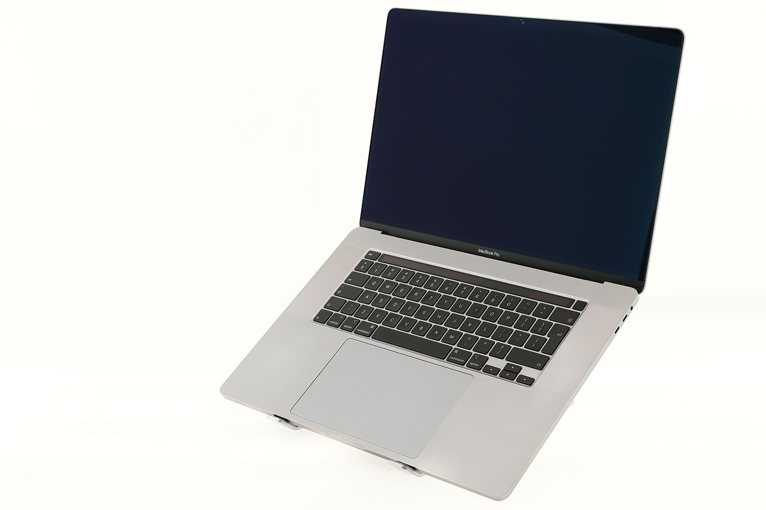 Apple MacBook Pro 16″ Touch Bar 2019, i7 2.6 GHz, 16 GB, AMD Radeon Pro 5300M 512 GB Space Gray - Като нов
