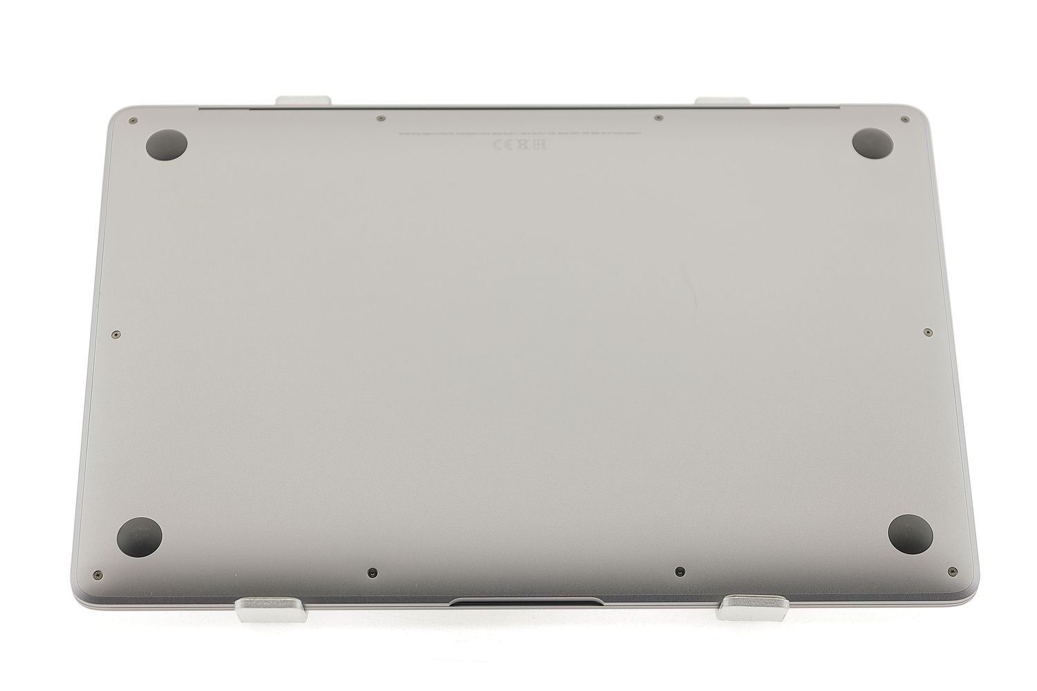 Apple MacBook Air 13″ 2020, M1 8 Cores, 8 GB, 7 core GPU 128 GB Space Gray - Kiváló