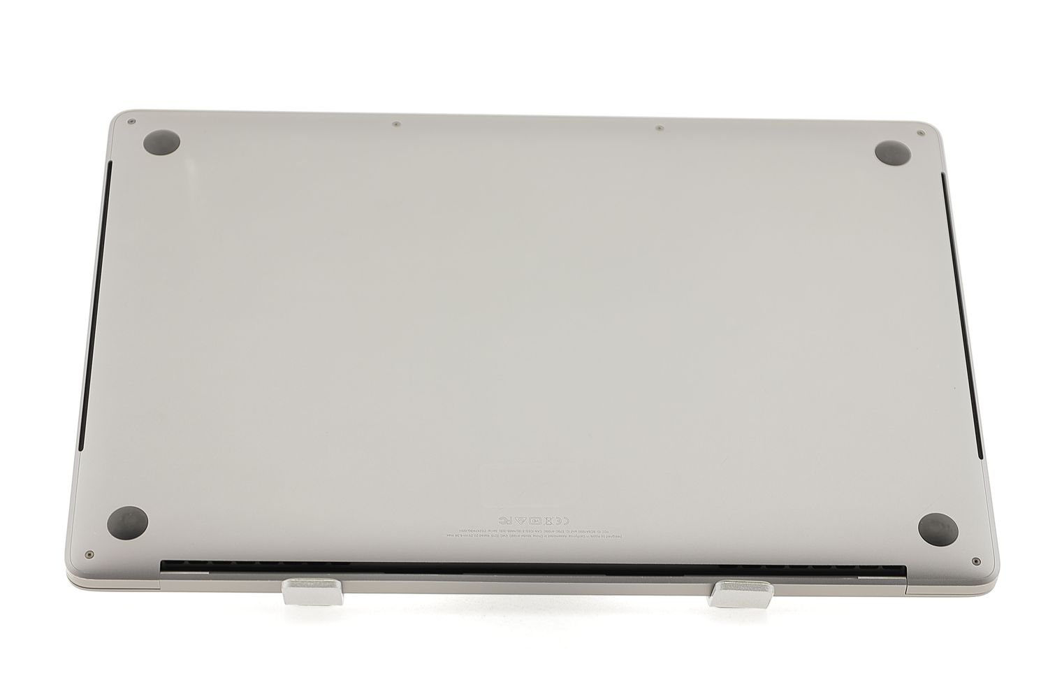 Apple MacBook Pro 15″ Touch Bar 2018, i7 2.2 GHz, 16 GB, AMD Radeon Pro 555X 256 GB Space Gray - Πολύ καλό