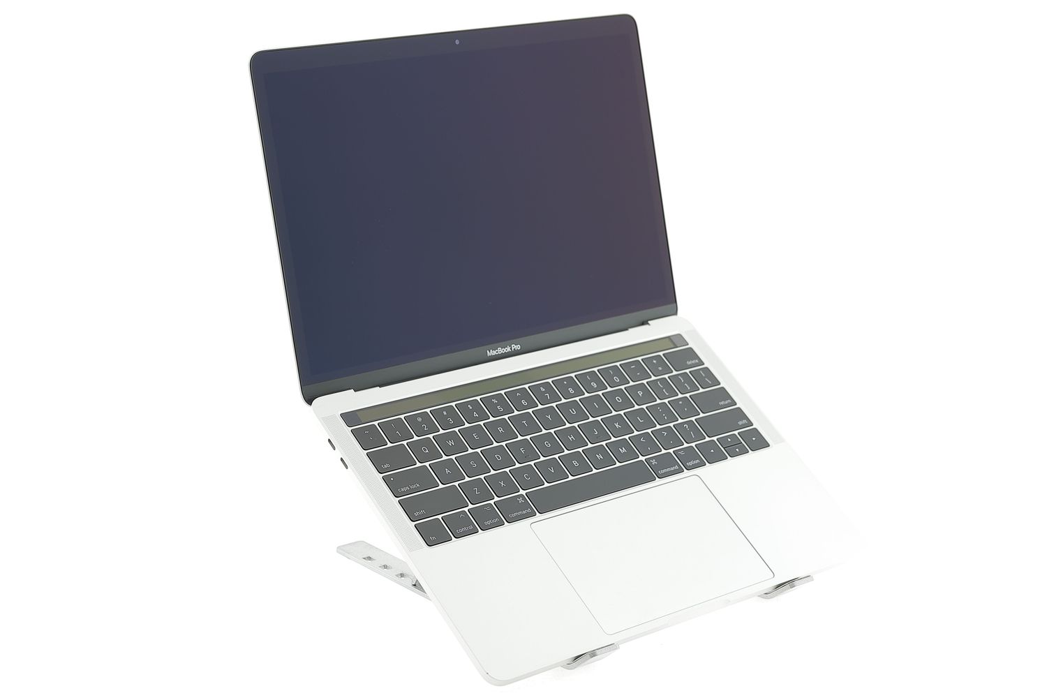 Apple MacBook Pro 13″ Touch Bar 2017, i7 3.5 GHz, 16 GB, Intel Iris Plus Graphics 650 256 GB Silver - Ca nou