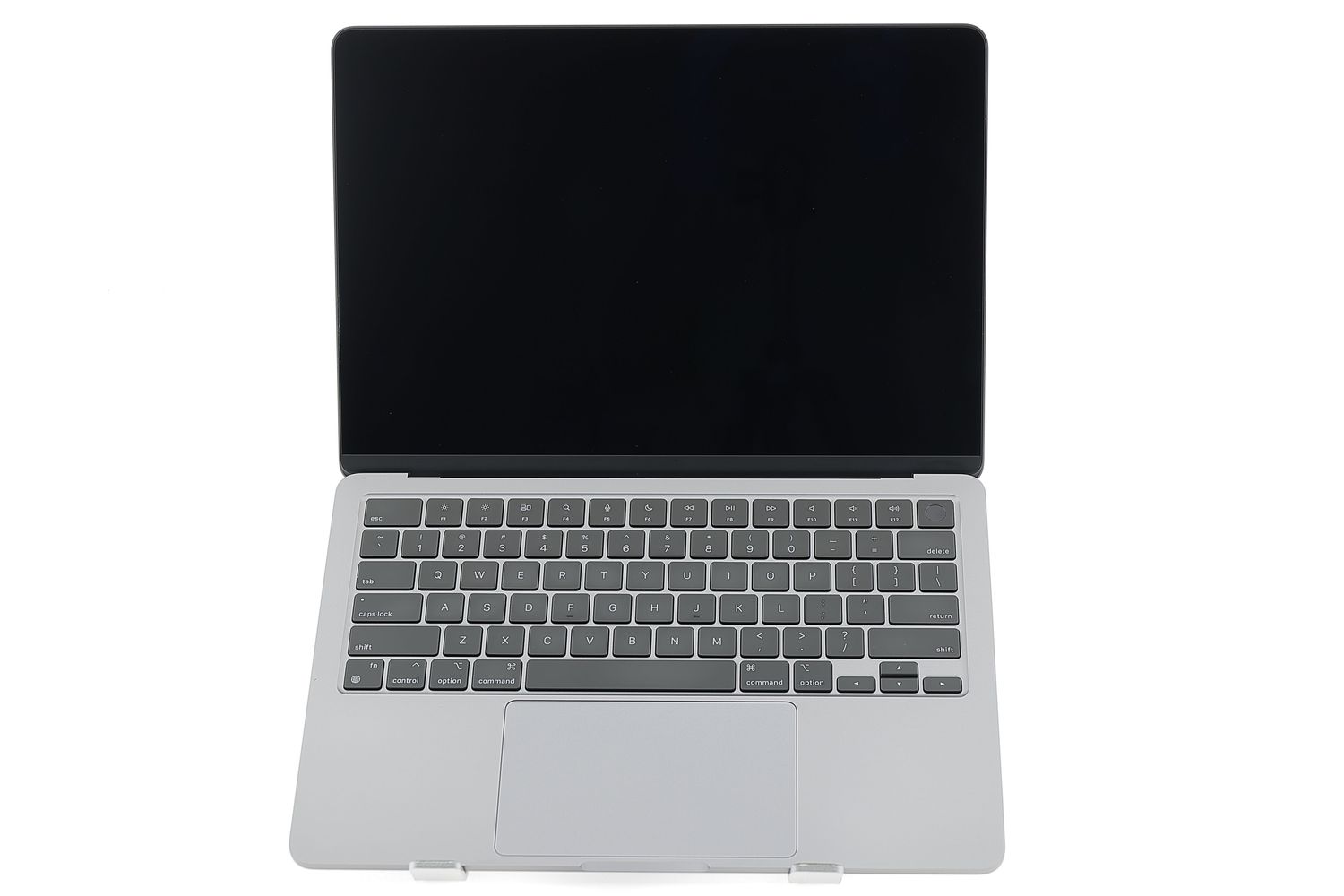 Apple MacBook Air 13″ 2022, M2 8 Cores, 16 GB, 10 core GPU 256 GB Space Gray - Kiváló