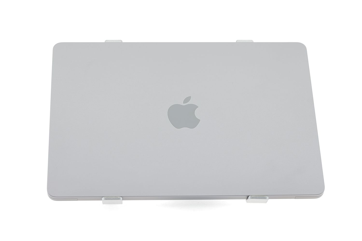 Apple MacBook Air 13″ 2024, M3 8 Cores, 8 GB, 8 core GPU 256 GB Space Gray