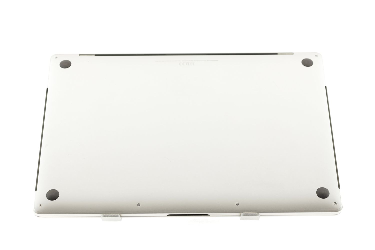 Apple MacBook Pro 16″ Touch Bar 2019, i9 2.3 GHz, 32 GB, AMD Radeon Pro 5500M 1 TB Silver - Много добро