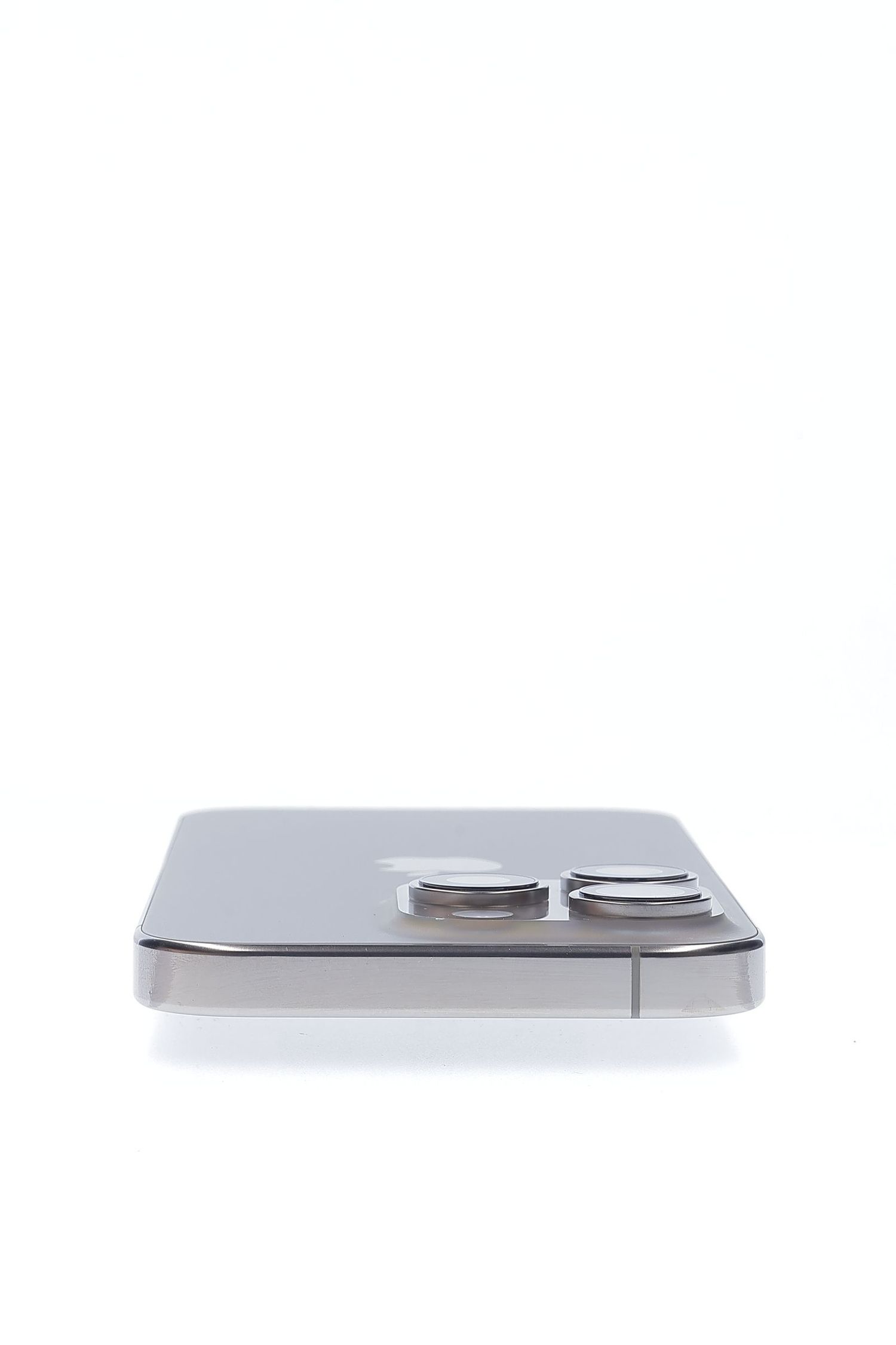 Apple iPhone 16 Pro 128 GB Natural Titanium - Újszerű