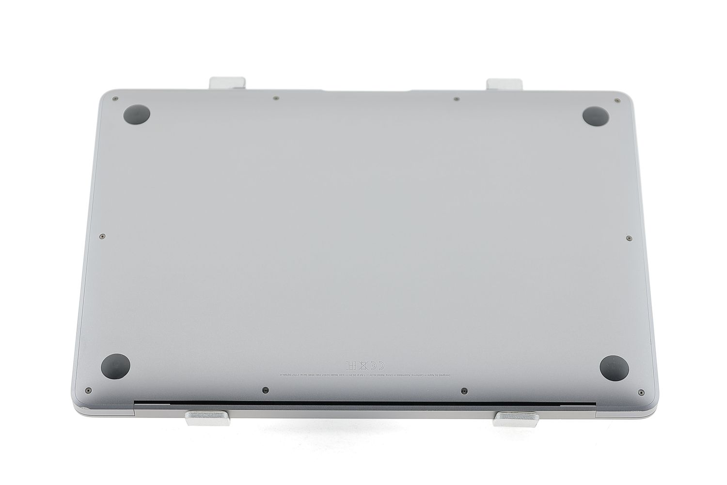Apple MacBook Air 13″ 2020, M1 8 Cores, 8 GB, 7 core GPU 256 GB Space Gray - Kiváló