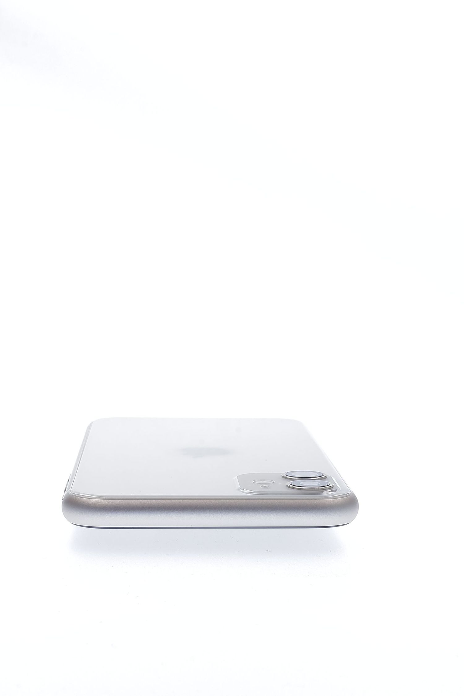 Apple iPhone 11 64 GB White - Újszerű