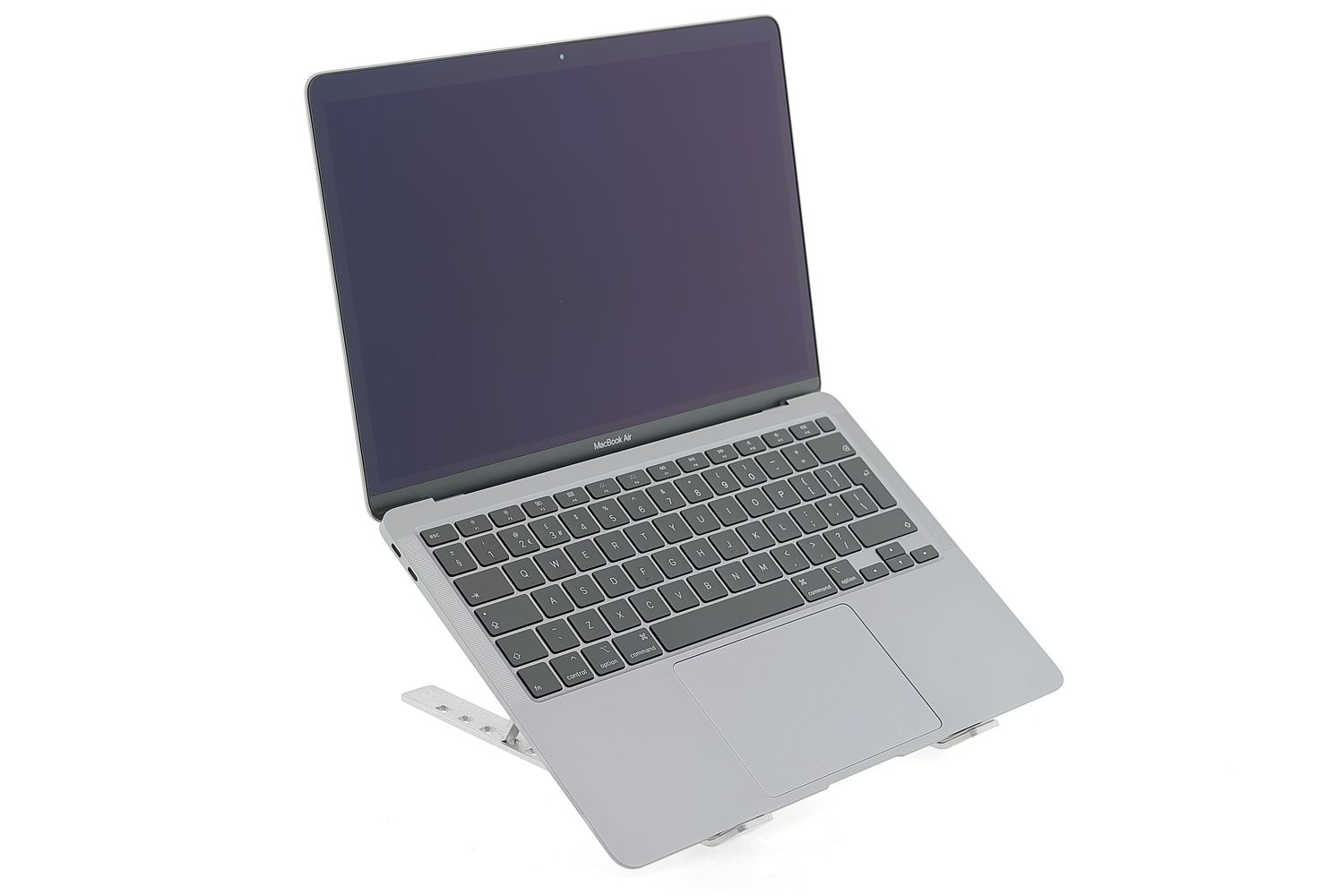 Apple MacBook Air 13″ 2020, M1 8 Cores, 8 GB, 7 core GPU 256 GB Space Gray - Nagyon jó
