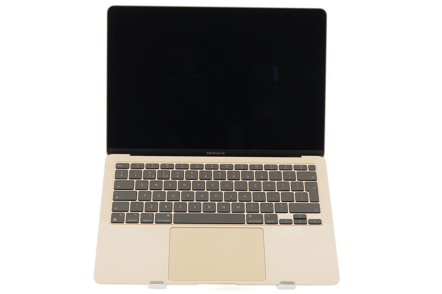 Apple MacBook Air 13″ 2020, i3 1.1 GHz, 8 GB, Intel Iris Plus 256 GB Gold - Nagyon jó