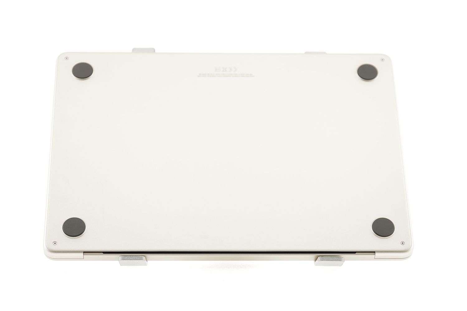 Apple MacBook Air 13″ 2022, M2 8 Cores, 8 GB, 10 core GPU 512 GB Starlight - Újszerű
