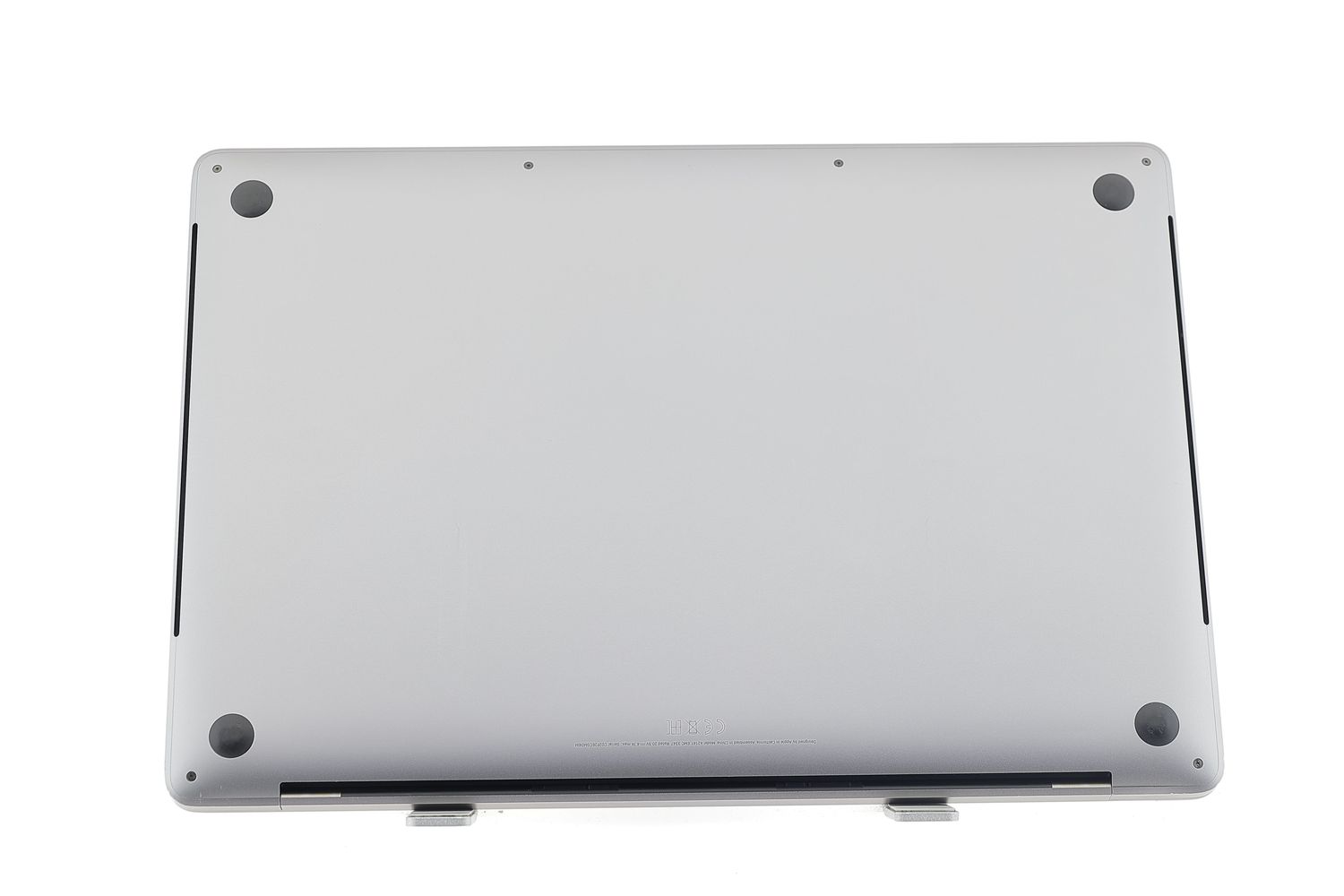 Apple MacBook Pro 16″ Touch Bar 2019, i7 2.6 GHz, 16 GB, AMD Radeon Pro 5300M 512 GB Space Gray - Foarte bun