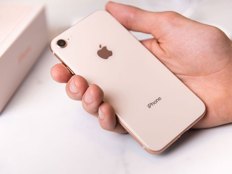 Apple iPhone 8, Gold, 256 GB - de la 669 lei