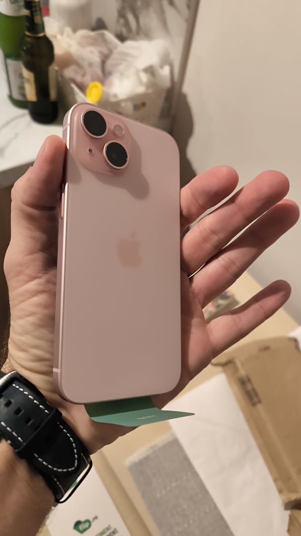 Apple iPhone 15, Green, 256 GB - de la 2.529 lei