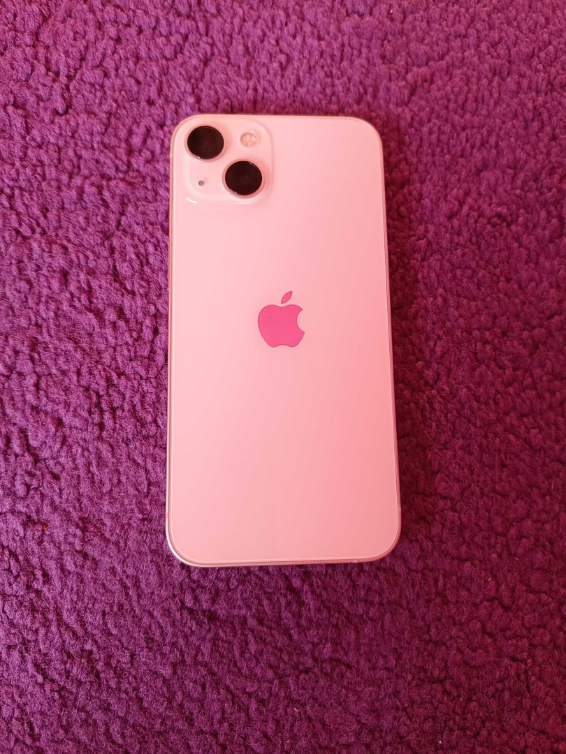 Apple iPhone 13, Pink, 512 GB - már 110.990 Ft-tól