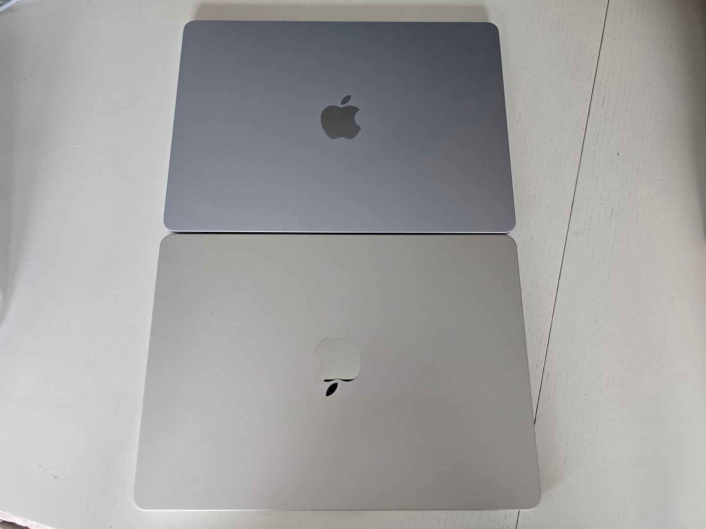 Apple, MacBook Air 13″ 2020 Лаптопи С до 40% по-евтин от нов | Flip.bg