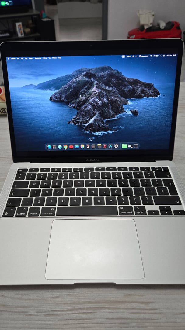 (バス釣り様使用)MacBook Air 2020 13インチ 16GB i5 MacBook Air 13インチ Retinaディスプレイ［2020年 /SSD 256GB /メモリ