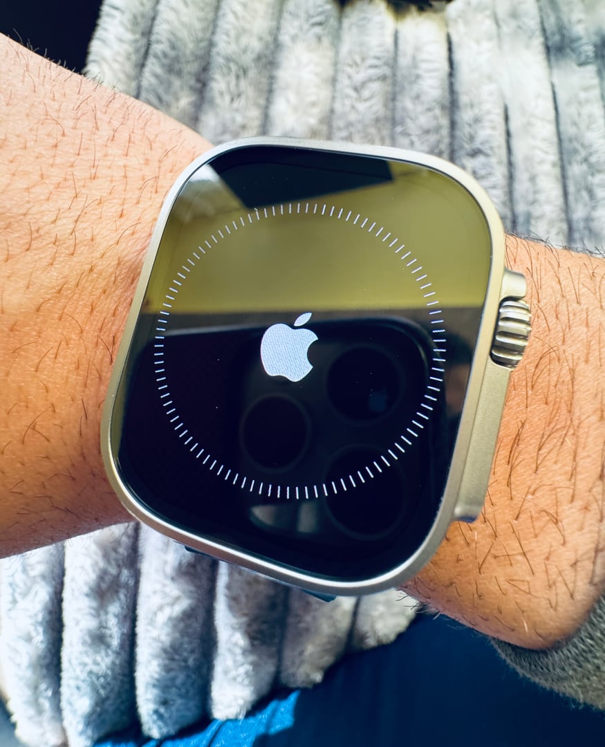 Apple Watch Series 8 2022, GPS, Aluminium 41mm, Midnight - de la