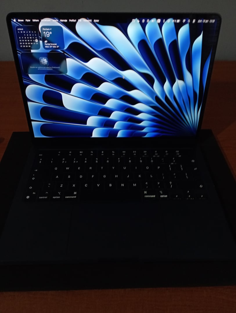 Apple MacBook Pro 14″ 2021, M1 Pro 10 Cores, 32 GB, 16 core GPU