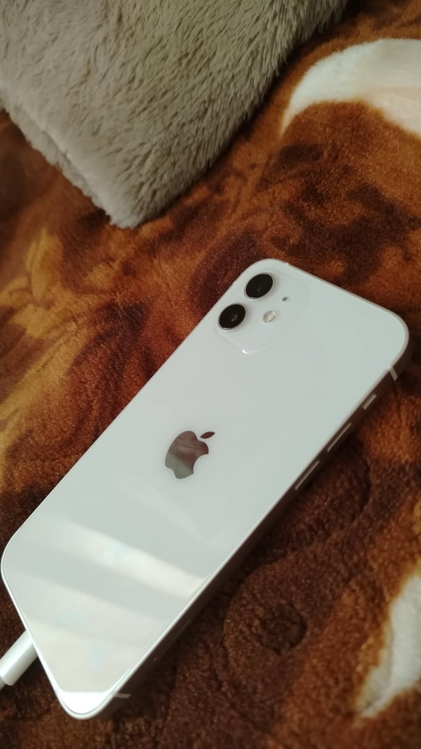Apple iPhone 12, Red, 128 GB - de la 929 lei